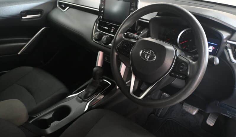 TOYOTA COROLLA CROSS 1.8 XI full