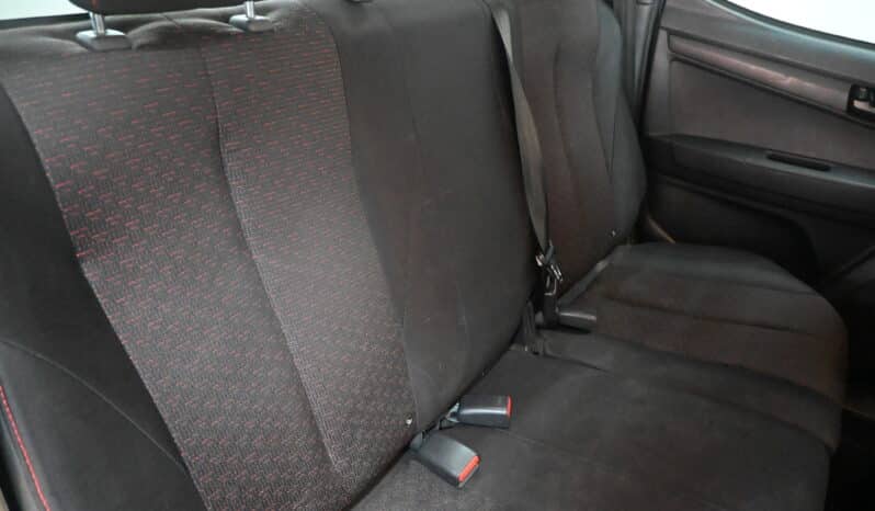 ISUZU D-MAX 250 HO HI-RIDE D/C P/U full