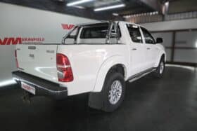 TOYOTA HILUX 3.0D-4D D/C RAIDER A/T