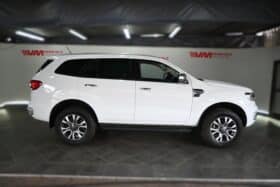 FORD EVEREST 2.0 BI-TURBO XLT A/T