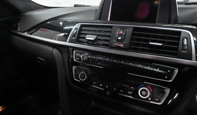 BMW 320D M SPORT A/T full