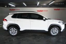 TOYOTA COROLLA CROSS 1.8 XS full