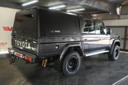 TOYOTA LAND CRUISER 79 2.8GD-6 P/U D/C A/T full