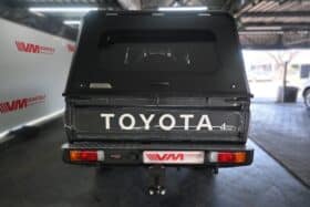 TOYOTA LAND CRUISER 79 2.8GD-6 P/U D/C A/T