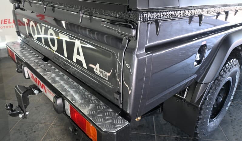 TOYOTA LAND CRUISER 79 2.8GD-6 P/U D/C A/T full