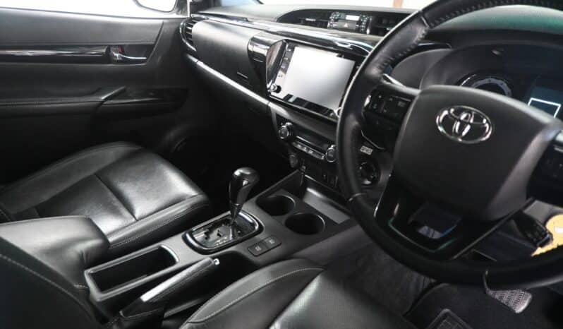TOYOTA HILUX 2.8GD-6 RAIDER 4X4 EG50 D/C A/T full