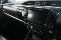 TOYOTA HILUX 2.8GD-6 RAIDER 4X4 EG50 D/C A/T full