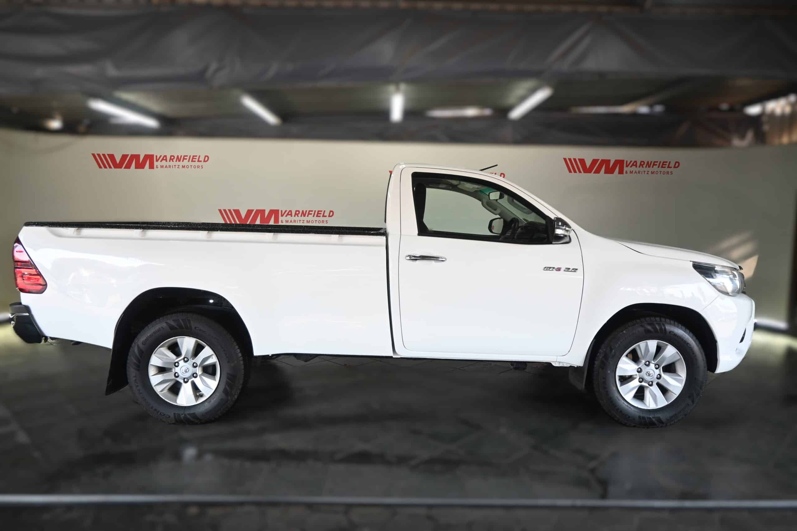 TOYOTA HILUX 2.8GD-6 RB RAIDER P/U S/C