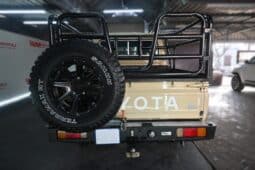 TOYOTA LAND CRUISER 79 4.5D P/U D/C full