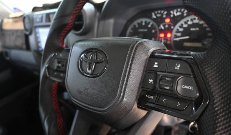 TOYOTA LAND CRUISER 79 4.5D P/U D/C full