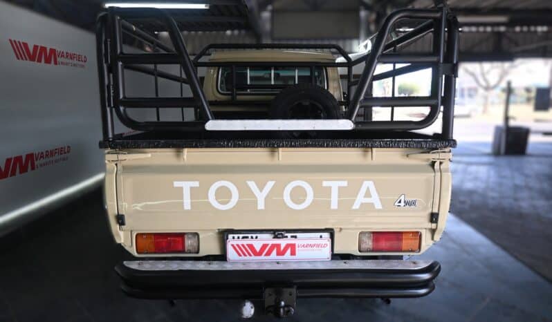 TOYOTA LAND CRUISER 79 2.8GD-6 P/U S/C A/T full