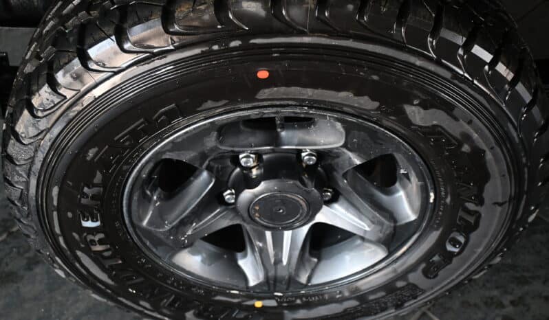 TOYOTA LAND CRUISER 79 2.8GD-6 P/U S/C A/T full