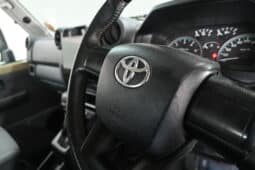 TOYOTA LAND CRUISER 79 2.8GD-6 P/U S/C A/T full