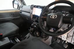 TOYOTA LAND CRUISER 79 4.5D V8 P/U D/C full