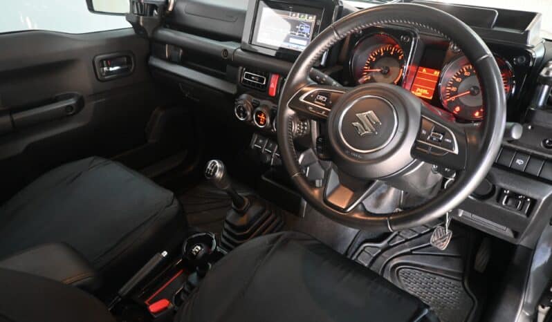 SUZUKI JIMNY 1.5 GLX full