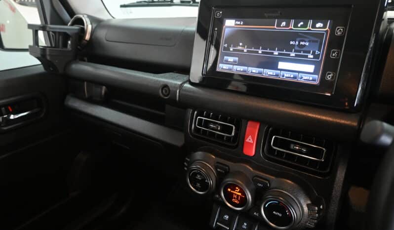 SUZUKI JIMNY 1.5 GLX full