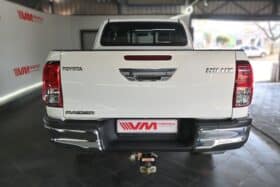 TOYOTA HILUX 2.8GD-6 RB RAIDER E/C