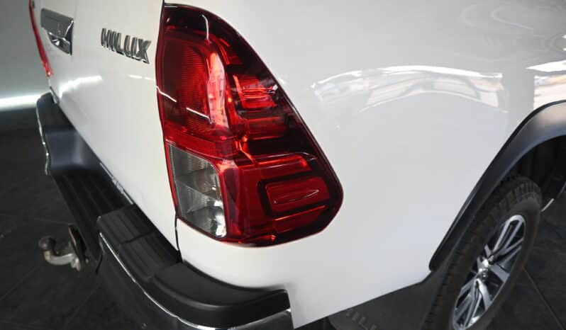 TOYOTA HILUX 2.8GD-6 RB RAIDER E/C full