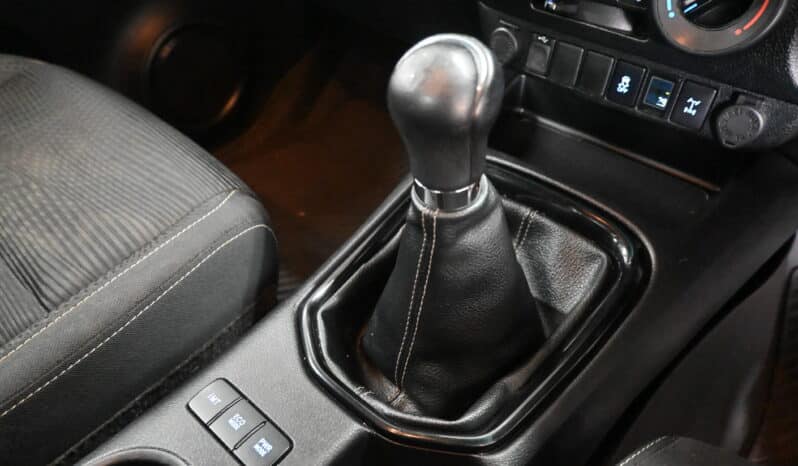 TOYOTA HILUX 2.8GD-6 RB RAIDER E/C full