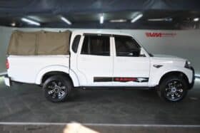 MAHINDRA PIK UP 2.2 MHAWK S6 KAROO A/T D/C