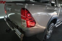 TOYOTA HILUX 2.8GD-6 RB RAIDER A/T D/C P/U full