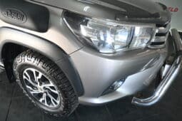 TOYOTA HILUX 2.8GD-6 RB RAIDER A/T D/C P/U full