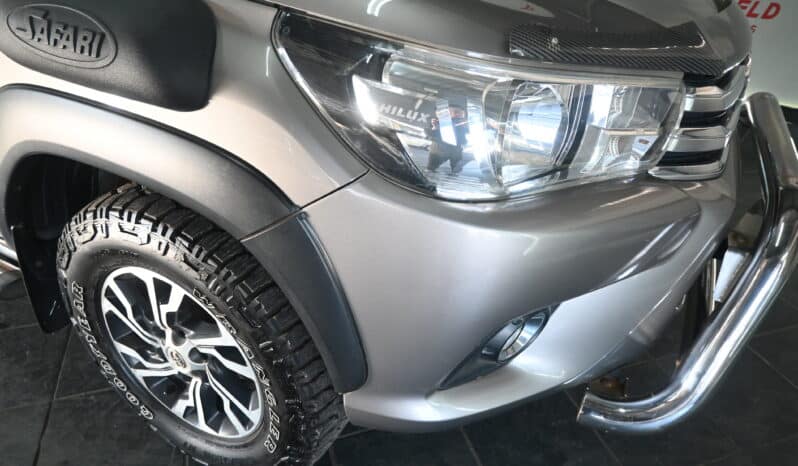 TOYOTA HILUX 2.8GD-6 RB RAIDER A/T D/C P/U full