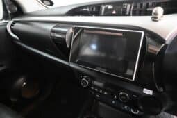 TOYOTA HILUX 2.8GD-6 RB RAIDER A/T D/C P/U full