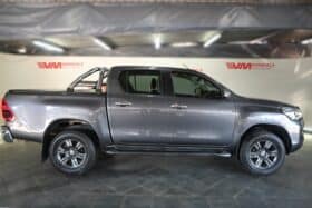 TOYOTA HILUX 2.8GD-6 4X4 A/T D/C RAIDER