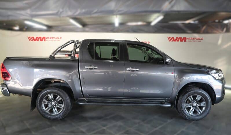 TOYOTA HILUX 2.8GD-6 4X4 A/T D/C RAIDER full