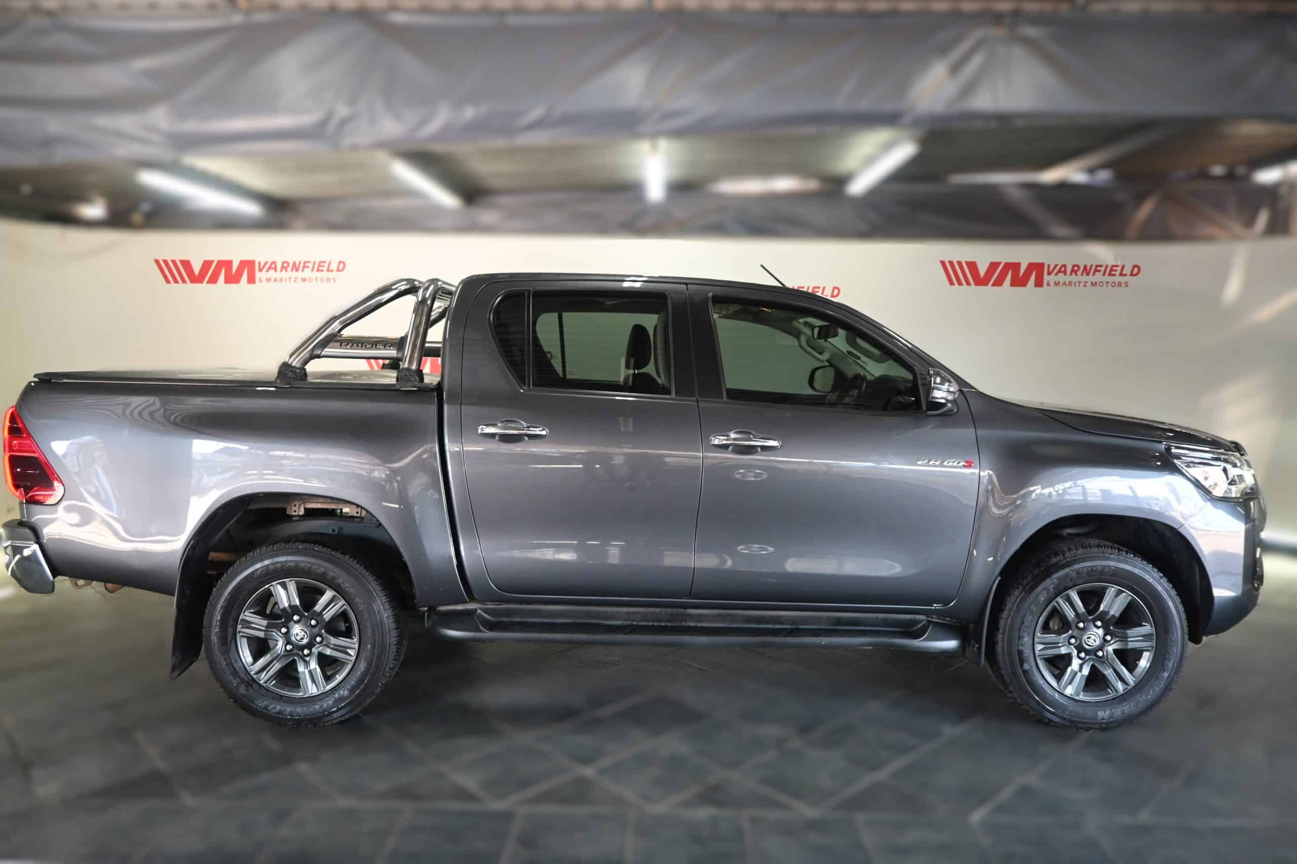 TOYOTA HILUX 2.8GD-6 4X4 A/T D/C RAIDER