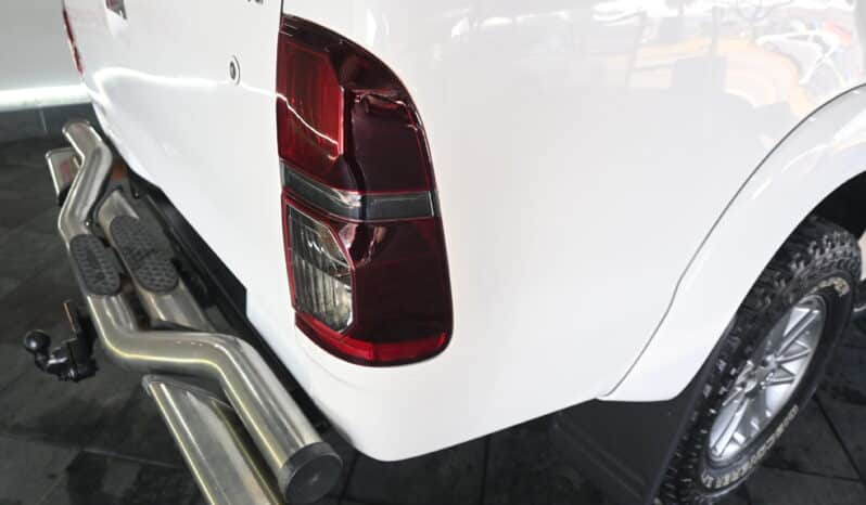 TOYOTA HILUX 3.0D-4D LEGEND 45 R/B P/U D/C full