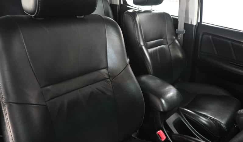 TOYOTA HILUX 3.0D-4D LEGEND 45 R/B P/U D/C full