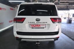 TOYOTA LAND CRUISER 300 3.3D GR-S full