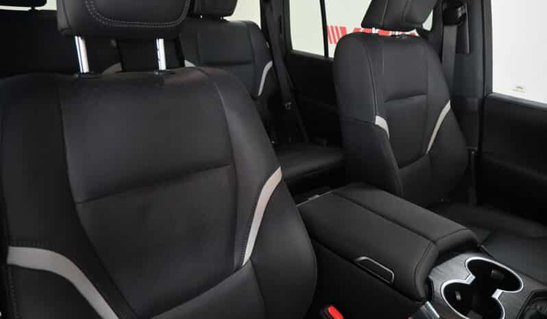 TOYOTA LAND CRUISER 300 3.3D GR-S full