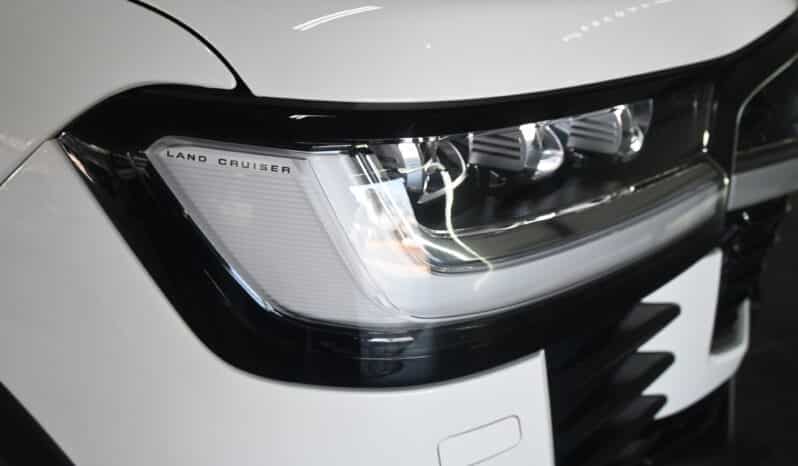 TOYOTA LAND CRUISER 300 3.3D GR-S full