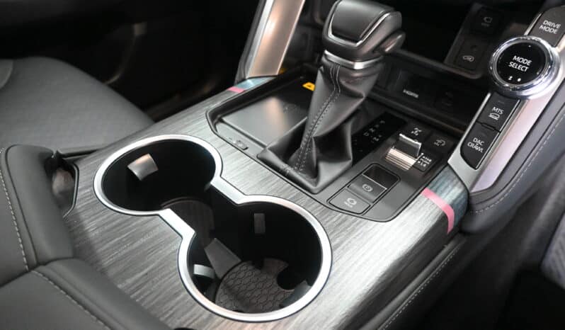TOYOTA LAND CRUISER 300 3.3D GR-S full
