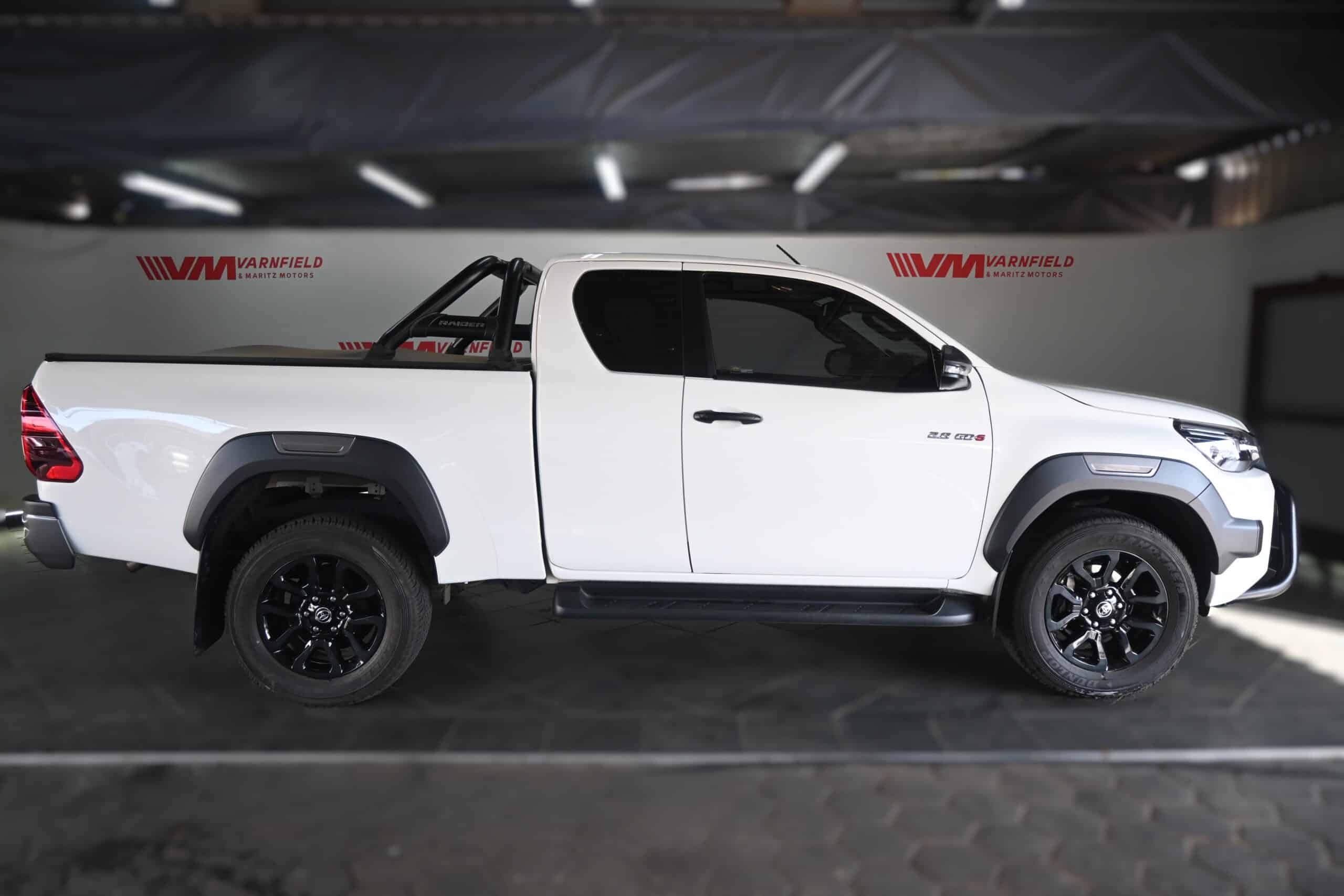 TOYOTA HILUX 2.8GD-6 RB LEGEND A/T E/C