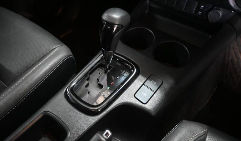 TOYOTA HILUX 2.8GD-6 RB LEGEND A/T E/C full