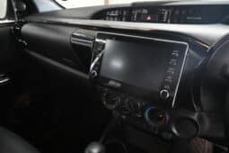 TOYOTA HILUX 2.8GD-6 RB LEGEND A/T E/C full