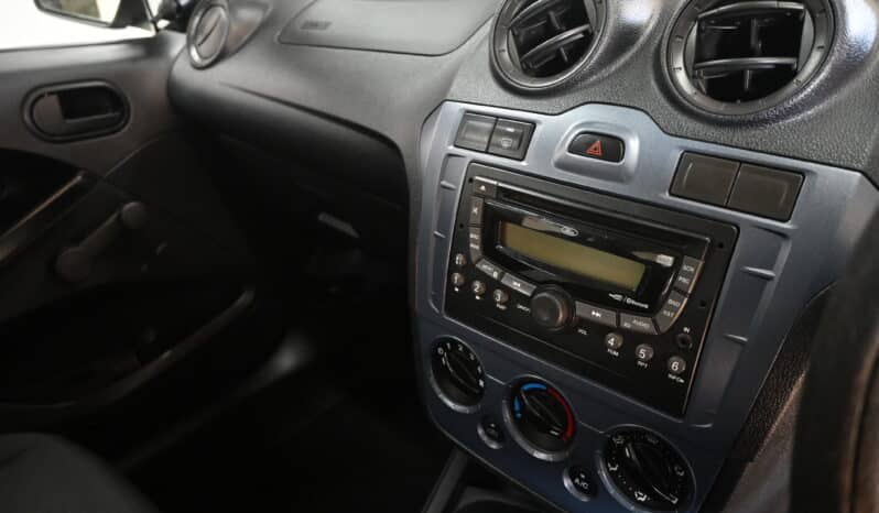 FORD FIGO 1.4 AMBIENTE full
