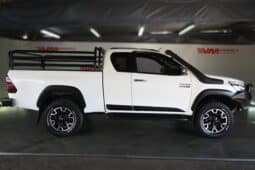 TOYOTA HILUX 2.8GD-6 RB RAIDER 4X4 A/T P/U E/C LEG50 full