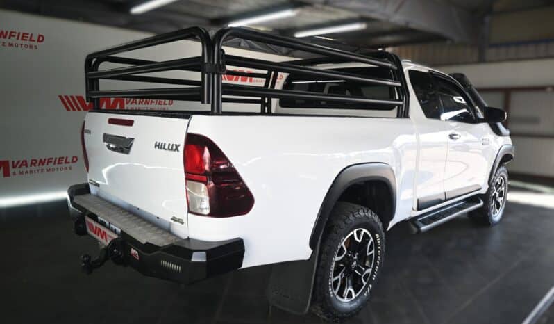 TOYOTA HILUX 2.8GD-6 RB RAIDER 4X4 A/T P/U E/C LEG50 full