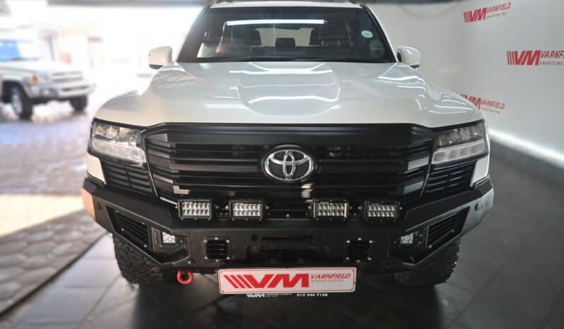TOYOTA LAND CRUISER 300 V6 3.3D GX-R full