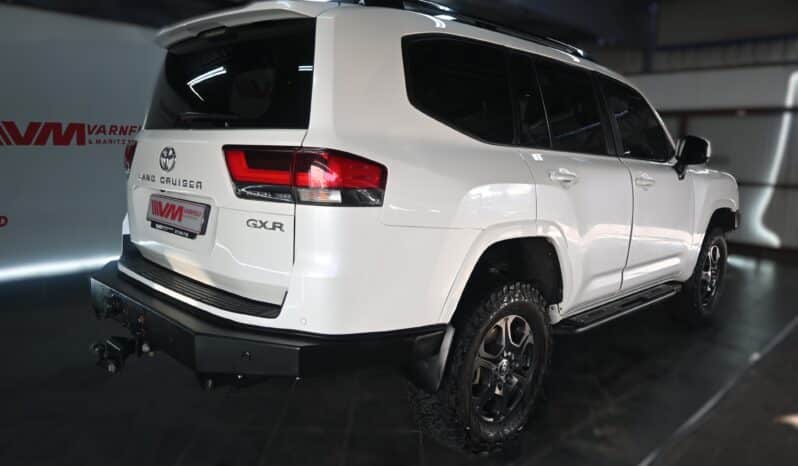 TOYOTA LAND CRUISER 300 V6 3.3D GX-R full