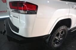 TOYOTA LAND CRUISER 300 V6 3.3D GX-R full