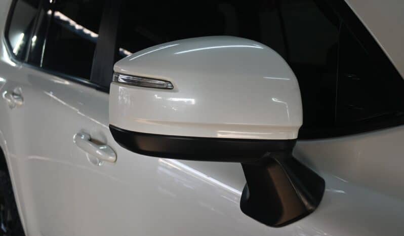 TOYOTA LAND CRUISER 300 V6 3.3D GX-R full