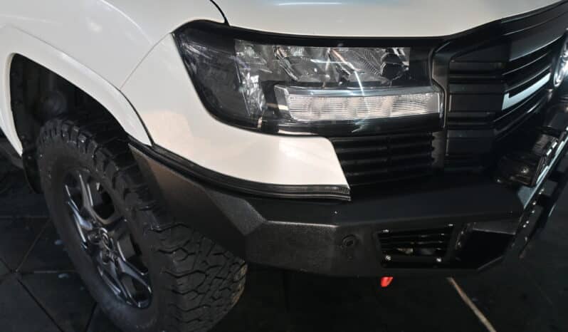 TOYOTA LAND CRUISER 300 V6 3.3D GX-R full