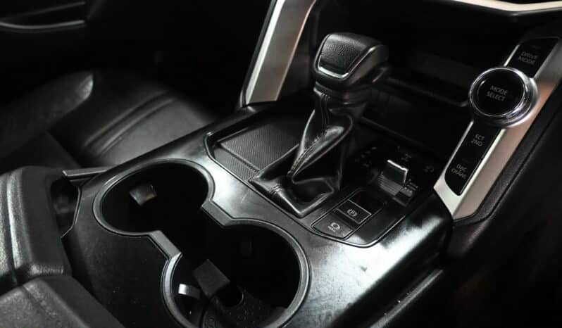 TOYOTA LAND CRUISER 300 V6 3.3D GX-R full
