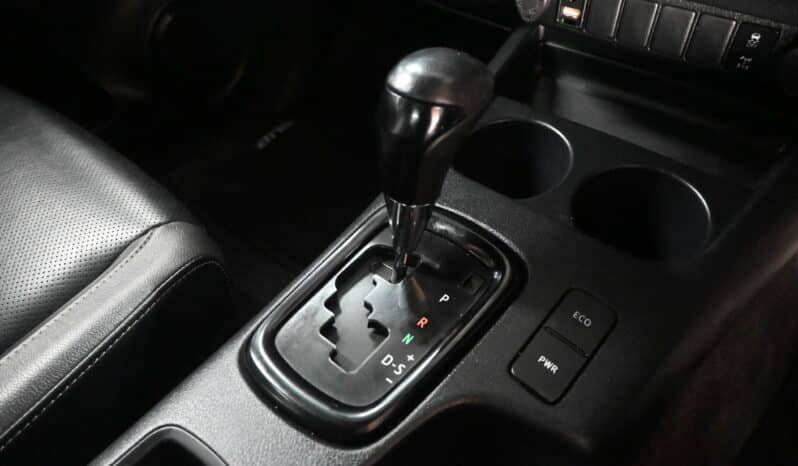 TOYOTA HILUX 2.8GD-6 RB LEGEND 4X4 E/C AT full
